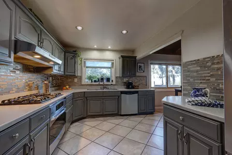 Kitchen - 280 Alpine Dr, Colfax, CA 95713 photo 2 of 5