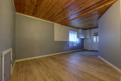 Living - 280 Alpine Dr, Colfax, CA 95713 photo 6 of 9