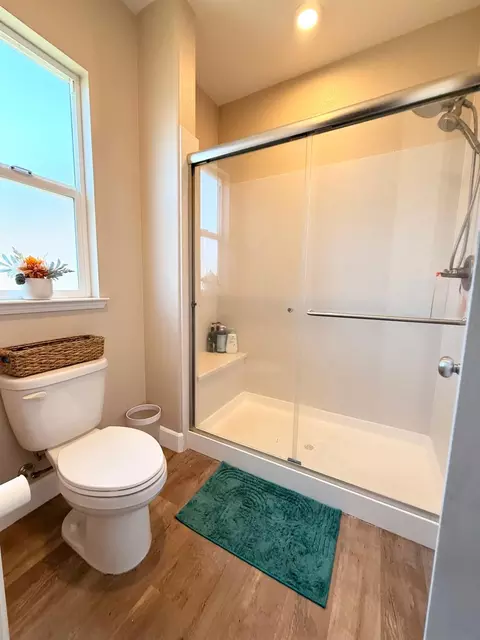 Bath - 1673 Mcmanis Ln, Ripon, CA 95366 photo 3 of 3