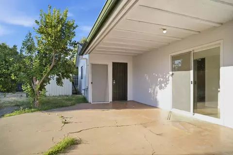 Exterior - 15955 6th St, Lathrop, CA 95330 photo 2 of 3