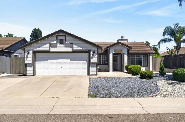 8634 New Island Way, Sacramento, CA 95828