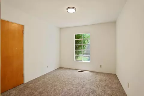 Bedroom - 4851 N Duncan Rd, Linden, CA 95236 photo 2 of 2