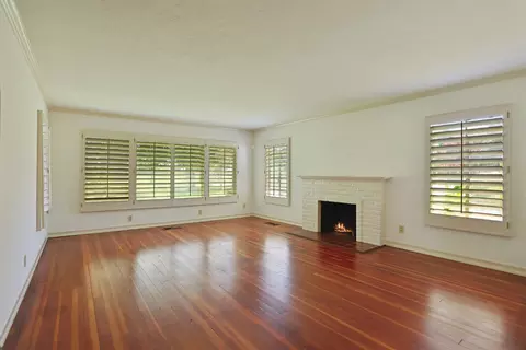 Living - 4851 N Duncan Rd, Linden, CA 95236 photo 1 of 10