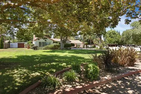 Exterior - 4851 N Duncan Rd, Linden, CA 95236 photo 5 of 32
