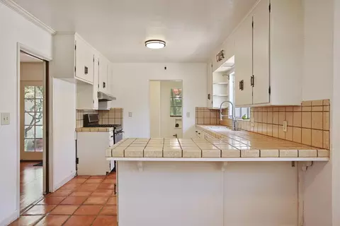 Kitchen - 4851 N Duncan Rd, Linden, CA 95236 photo 2 of 6