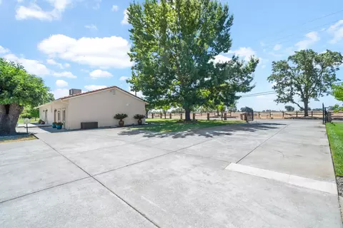 Exterior - 10863 Freeman Rd, Wilton, CA 95693 photo 26 of 29