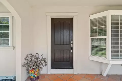 Entry Way - 10863 Freeman Rd, Wilton, CA 95693 photo 2 of 2