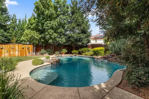 Exterior - 351 Citrus Way, Tracy, CA 95377 photo 9 of 21