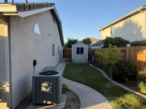 Exterior - 1854 Winding River Ct, Manteca, CA 95337 photo 11 of 11