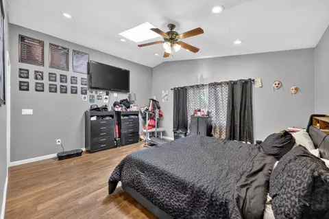 Bedroom - 5225 Columbine Way, Carmichael, CA 95608 photo 2 of 4