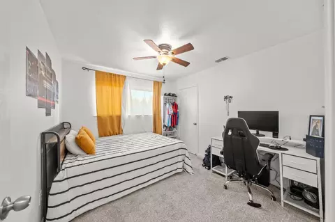 Bedroom - 6031 Rampart Dr, Carmichael, CA 95608 photo 3 of 8