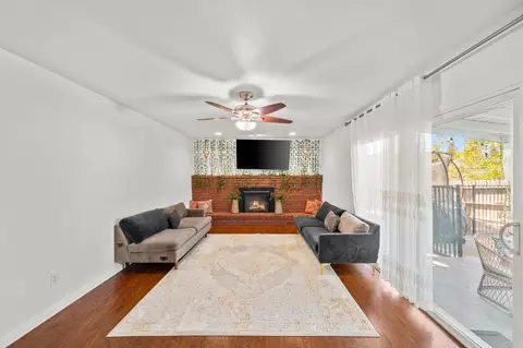 Living - 6031 Rampart Dr, Carmichael, CA 95608 photo 4 of 5
