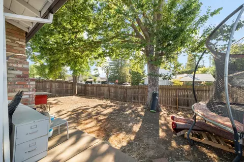 Exterior - 6031 Rampart Dr, Carmichael, CA 95608 photo 11 of 11