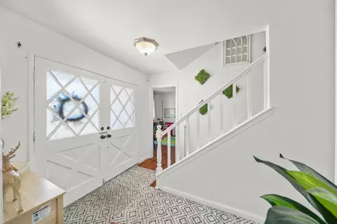 Entry Way - 6031 Rampart Dr, Carmichael, CA 95608 photo 1 of 7