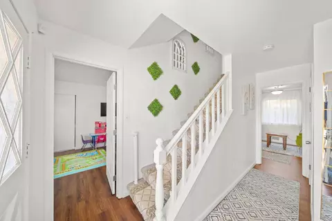 Entry Way - 6031 Rampart Dr, Carmichael, CA 95608 photo 2 of 7