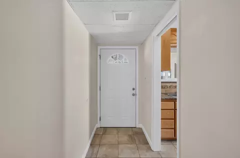 Entry Way - 4917 Boyd Dr, Carmichael, CA 95608 photo 2 of 5