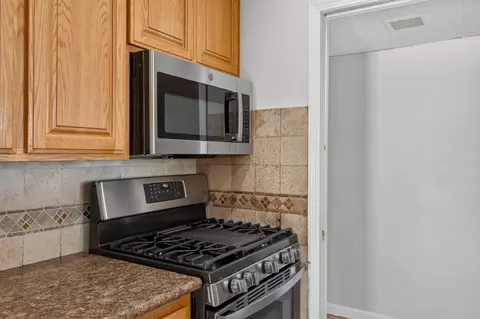 Kitchen - 4917 Boyd Dr, Carmichael, CA 95608 photo 2 of 6