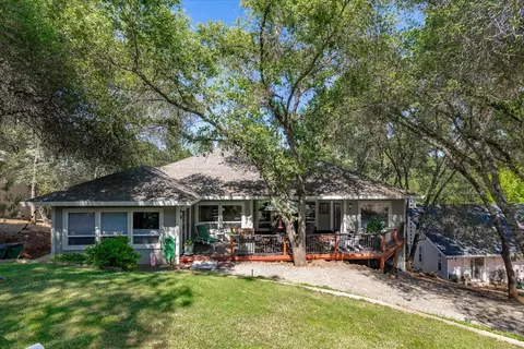 Exterior - 19205 Bald Eagle Loop, Penn Valley, CA 95946 photo 23 of 26