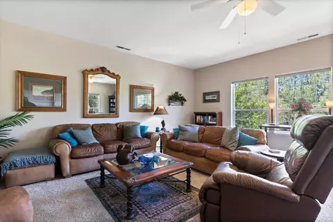 Living - 19205 Bald Eagle Loop, Penn Valley, CA 95946 photo 4 of 7