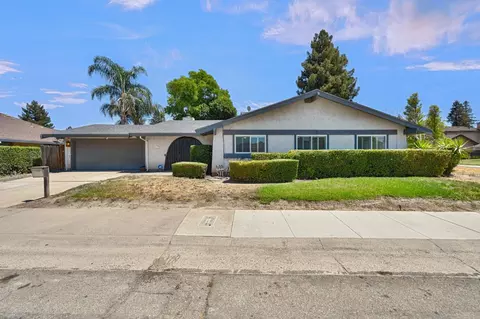 7223 Havenside Dr, Sacramento, CA 95831