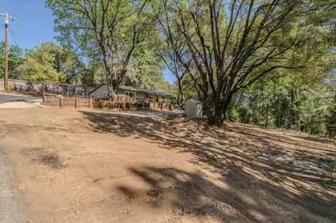 Exterior - 14600 Lupe Rd, Pine Grove, CA 95665 photo 5 of 10