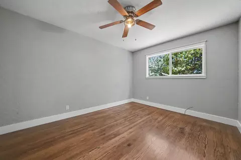 Bedroom - 14600 Lupe Rd, Pine Grove, CA 95665 photo 4 of 7