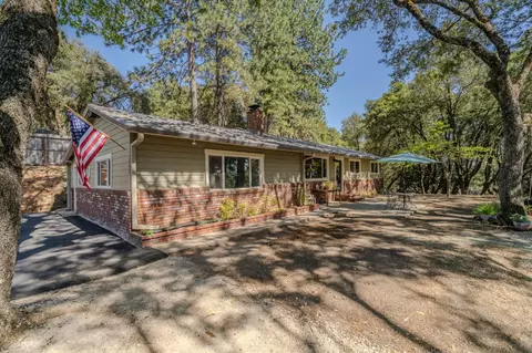 Exterior - 14600 Lupe Rd, Pine Grove, CA 95665 photo 7 of 10