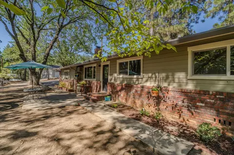 Exterior - 14600 Lupe Rd, Pine Grove, CA 95665 photo 2 of 10