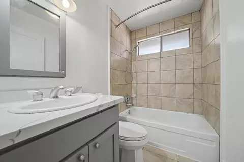 Bath - 14600 Lupe Rd, Pine Grove, CA 95665 photo 3 of 3