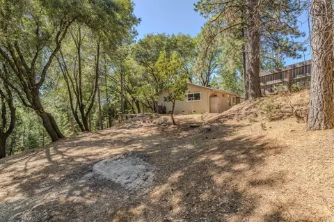 Exterior - 14600 Lupe Rd, Pine Grove, CA 95665 photo 4 of 10