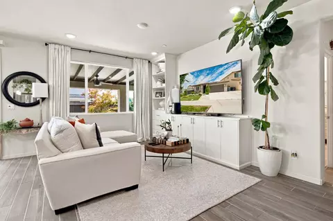 Living - 3093 Feather Rd, Manteca, CA 95337 photo 1 of 3