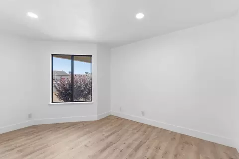 Bedroom - 2416 N Main St #H, Salinas, CA 93906 photo 3 of 4