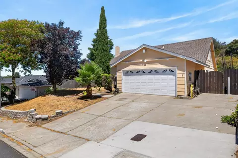 807 Reef Point Dr, Rodeo, CA 94572 photo 7