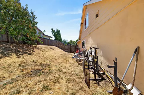 807 Reef Point Dr, Rodeo, CA 94572 photo 43