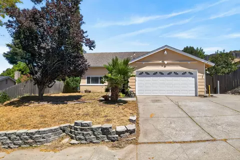807 Reef Point Dr, Rodeo, CA 94572 photo 1