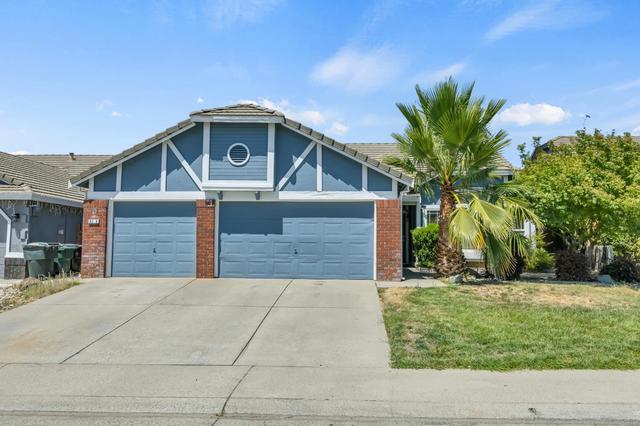 8228 Montevina Dr, Sacramento, CA 95829