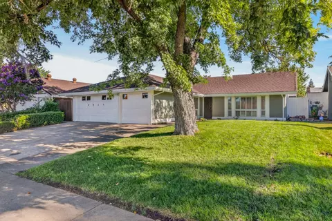 5017 Palm Ave, Sacramento, CA 95841