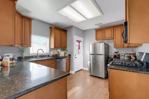237 Leek Rd, Modesto, CA 95357 photo 8