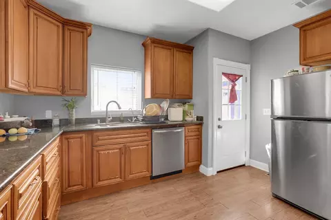 237 Leek Rd, Modesto, CA 95357 photo 10