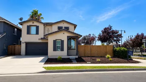 16701 English Country Trl, Lathrop, CA 95330
