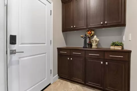 Entry Way - 248 Heirloom Ave, Lodi, CA 95242 photo 7 of 9