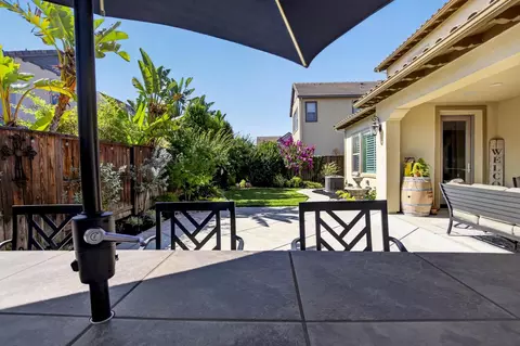 Exterior - 248 Heirloom Ave, Lodi, CA 95242 photo 5 of 6