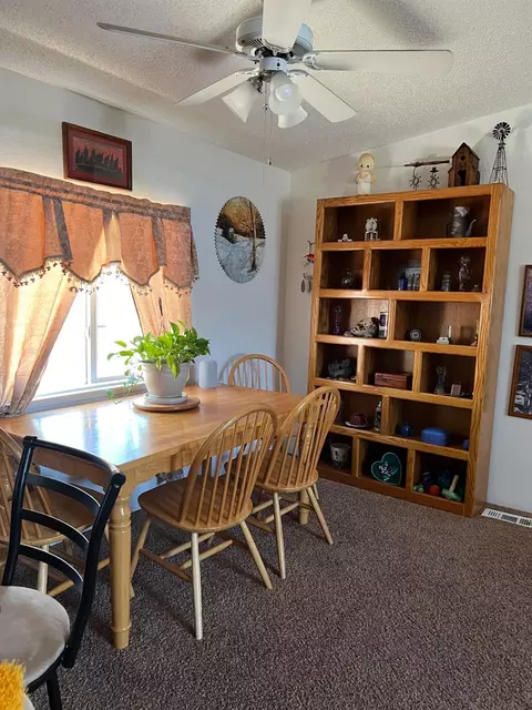Dining - 3841 Sunshine Ln, Placerville, CA 95667 photo 1 of 1