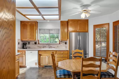 Kitchen - 3841 Sunshine Ln, Placerville, CA 95667 photo 2 of 9