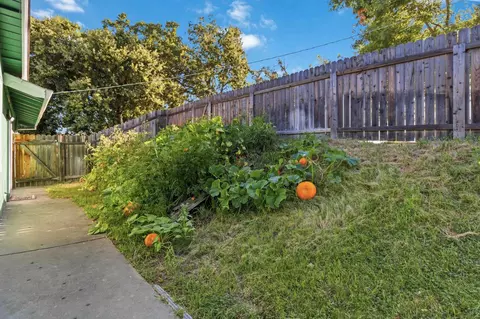 Exterior - 8644 Central Ave, Orangevale, CA 95662 photo 7 of 8