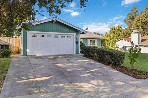 Exterior - 8644 Central Ave, Orangevale, CA 95662 photo 3 of 8