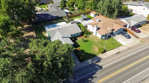View/Area - 8644 Central Ave, Orangevale, CA 95662 photo 5 of 10