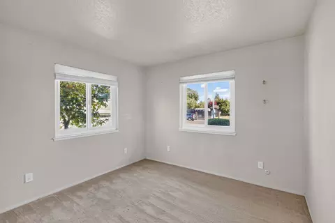 Bedroom - 8644 Central Ave, Orangevale, CA 95662 photo 3 of 5