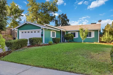 Exterior - 8644 Central Ave, Orangevale, CA 95662 photo 2 of 8