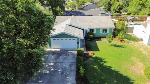 View/Area - 8644 Central Ave, Orangevale, CA 95662 photo 2 of 10